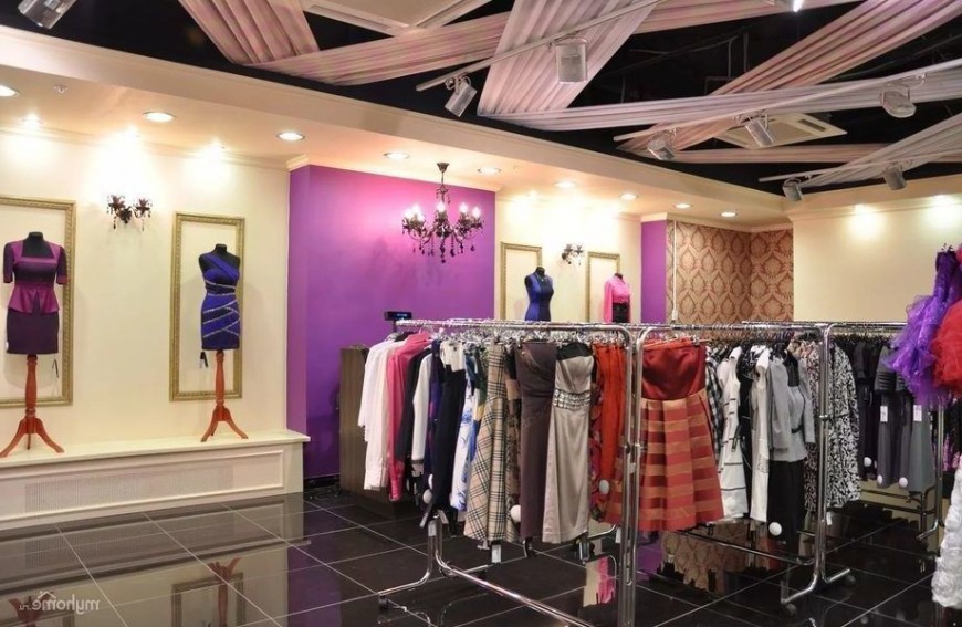 Крупный магазин женской одежды по цене товарных остатков